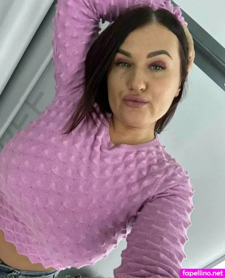 Horniemommyfree OnlyFans Thumbnail #CNxmVA7txr
