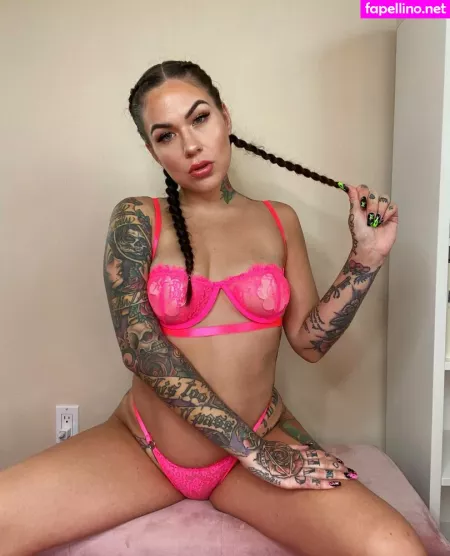 Horniest Mom OnlyFans Thumbnail #Q8VrQS440n