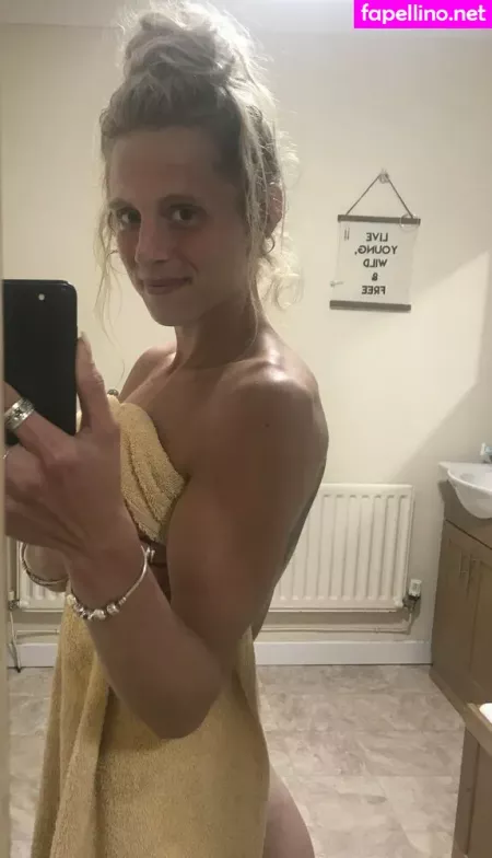Hornycavegirl OnlyFans Thumbnail #uEIrcRuGzk