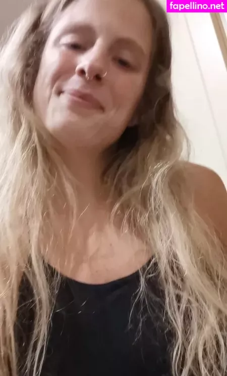 Hornycavegirl OnlyFans Thumbnail #xzSuznlviS