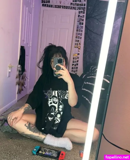 Horrorwh0re OnlyFans Thumbnail #0n6mVewkOw