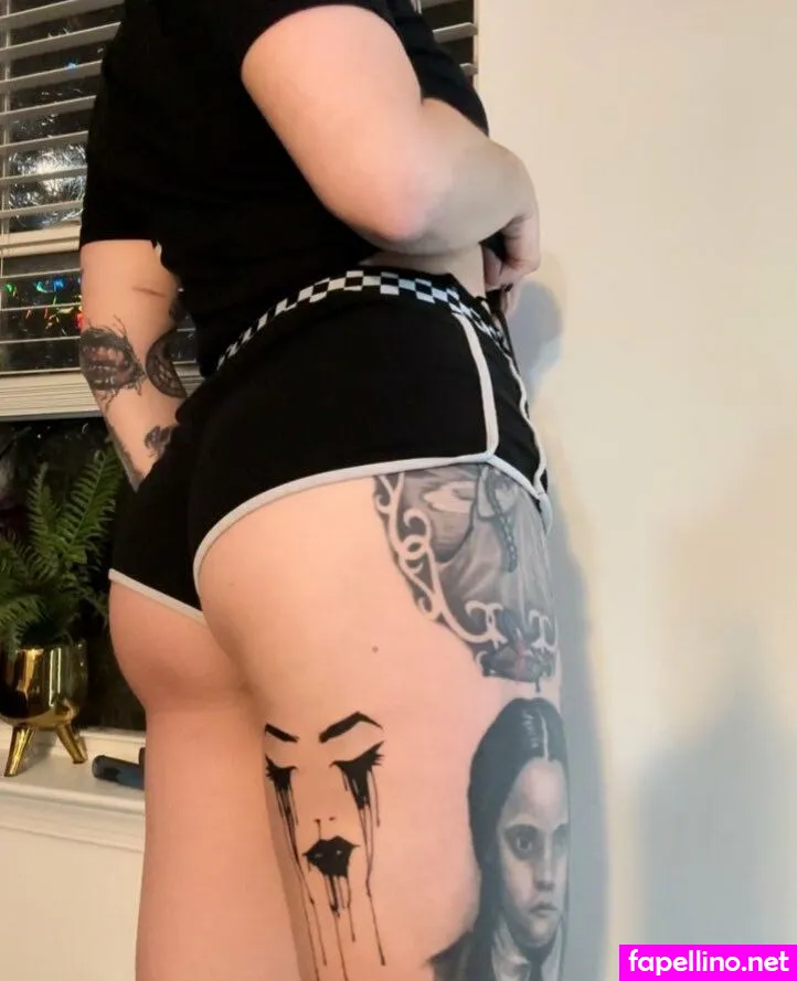 horrorwh0re, megxcore, notahorror, whorrore Nude Leaked OnlyFans Photo #DXyZ98BpIg