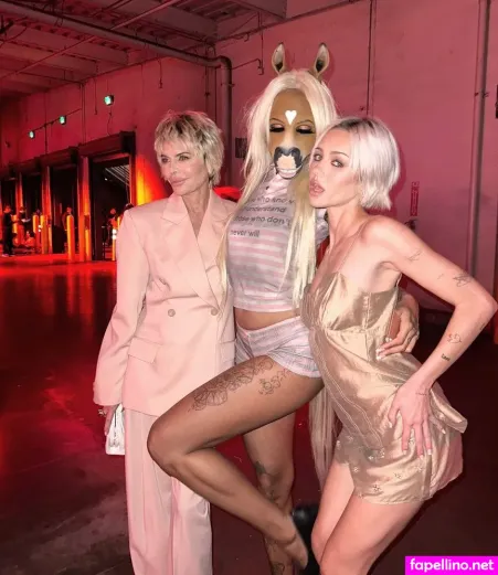 Horsegiirl OnlyFans Thumbnail #ffnMBOkfSA