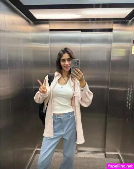 Hoshiko Tyan OnlyFans Thumbnail #5SveHXjpZS