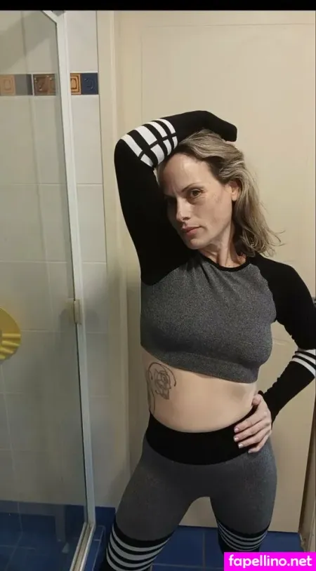 Hot Aussie Mum OnlyFans Thumbnail #RQaElvorz2