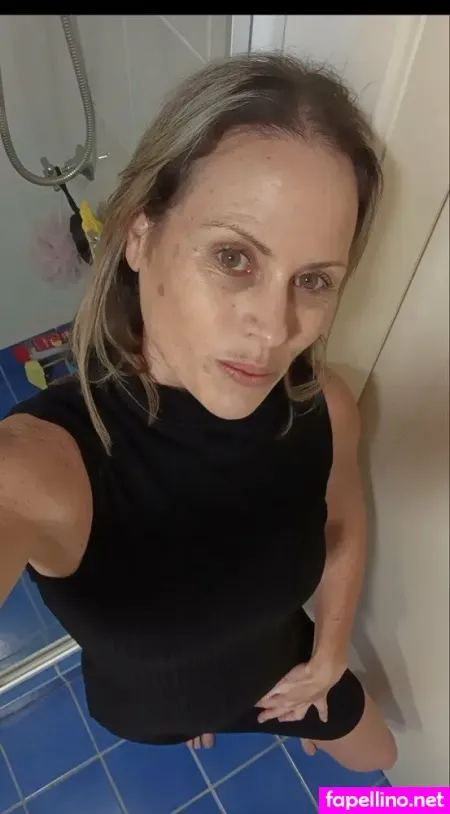 Hot Aussie Mum OnlyFans Thumbnail #iitnml0OdT