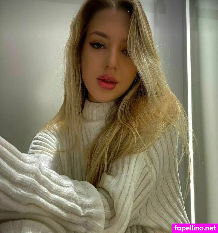 hot.blonde.mommy, hot.blondie.mommy Nude Leaked OnlyFans Photo #76tdVafk4I