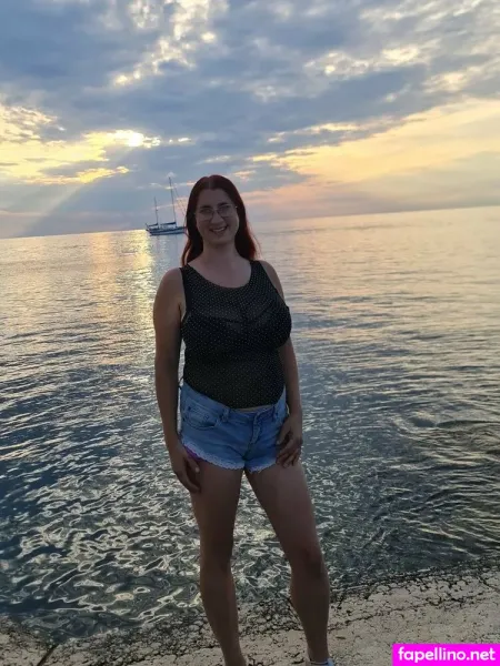 Hot Boobs1234 OnlyFans Thumbnail #DH7ySMAZ0b