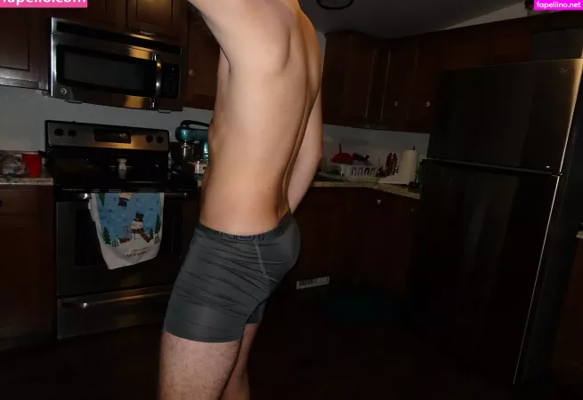 Hot Hunter OnlyFans Thumbnail #r7Yujfn9G5