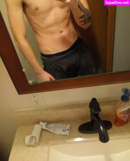 Hot Hunter OnlyFans Thumbnail #yQdzHnlCb5