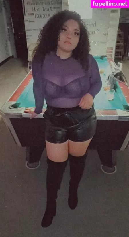 Hot Lips OnlyFans Thumbnail #19gJWr0ZvB