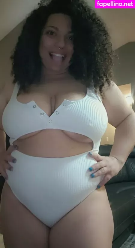 Hot Lips OnlyFans Thumbnail #6uqDgitazy