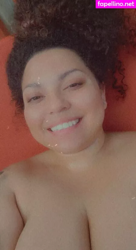 Hot Lips OnlyFans Thumbnail #Y1yJWEdacl