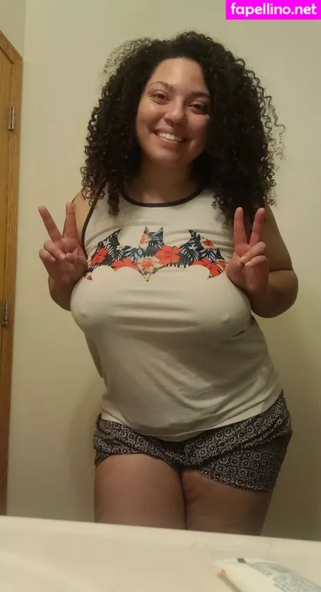 Hot Lips OnlyFans Thumbnail #muvpfAuKl6