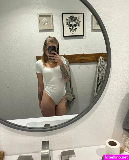 Hot Mommy Courtney OnlyFans Thumbnail #UH46rQfwXp