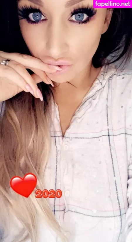 Hot Mum Skyler OnlyFans Thumbnail #0uX2nCf4HM