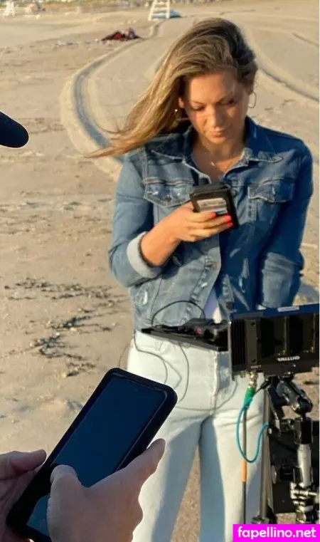 Hot News Weather Babes OnlyFans Thumbnail #R8yKgMGx9g