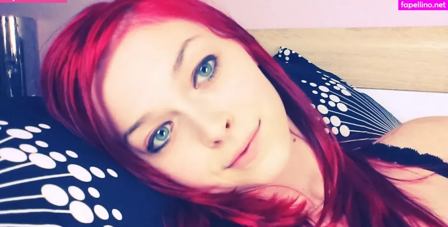 Hot Wet Lilly OnlyFans Thumbnail #qf9fkKxni5