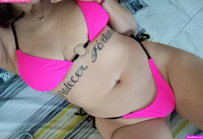 Hot Wife Darleen OnlyFans Thumbnail #N6jMId8RiS