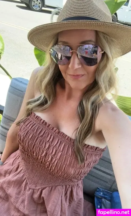 Hot Wife Victoria Tv OnlyFans Thumbnail #yhPLn0Oer8