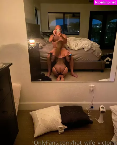 Hot Wife Victoria OnlyFans Thumbnail #EPeYsyRnRs