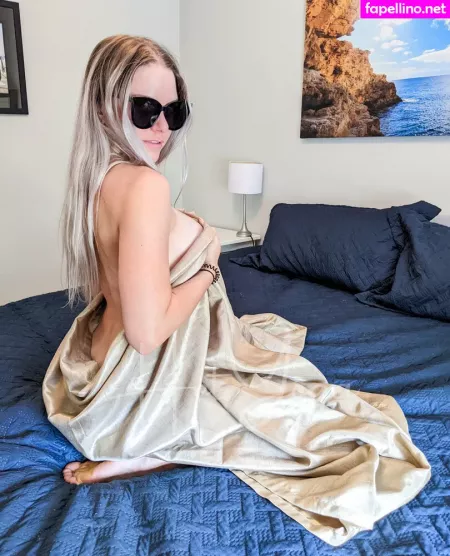Hot Yoga OnlyFans Thumbnail #CyEq2WTzKG
