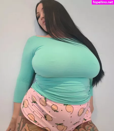 Hot4holly OnlyFans Thumbnail #XGeafDrk0v