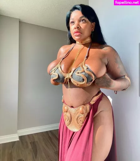 Hotanime Girl OnlyFans Thumbnail #wxCHGnRsCw