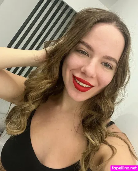 Hotashleyhot OnlyFans Thumbnail #ibgElludlq