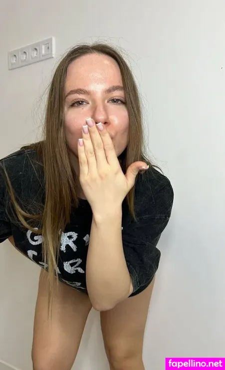 Hotashleyhot OnlyFans Thumbnail #xAufdob5D6