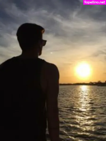 Hotasiancouple OnlyFans Thumbnail #P43Uozgbg1