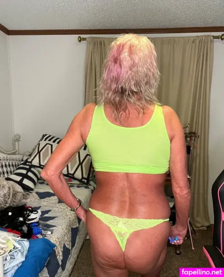 Hotazzchick67 OnlyFans Thumbnail #BawhbA7BFA
