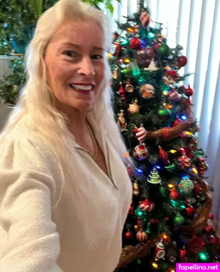 Hotazzchick67 OnlyFans Thumbnail #nE8fmwKeyF