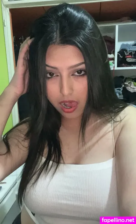 Hotbabesofia OnlyFans Thumbnail #ZIR8YGZswm