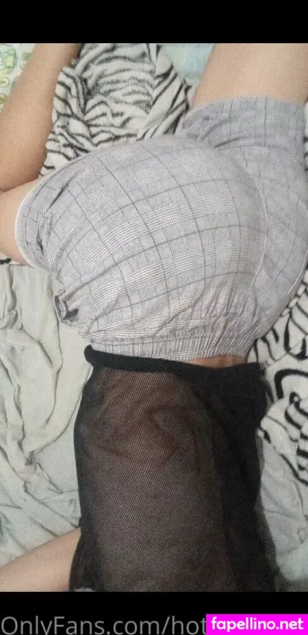 Hotbabyb0y photo