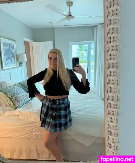 Hotbakingwife OnlyFans Thumbnail #ZtzF7gAR1N