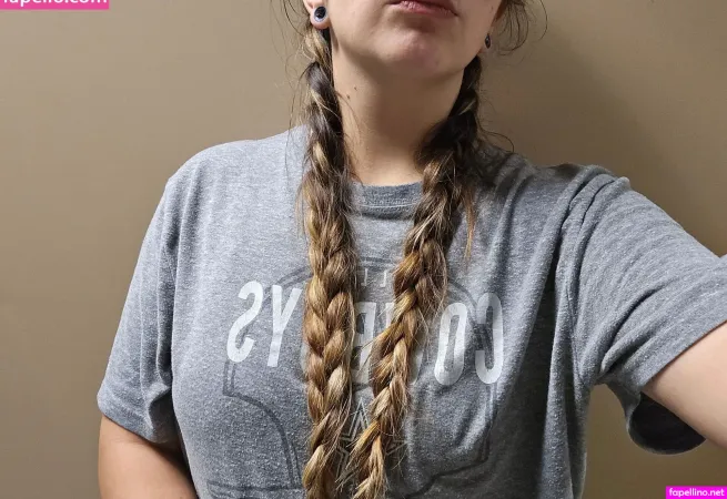 Hotbusymomma OnlyFans Thumbnail #uO7PWkf2e9