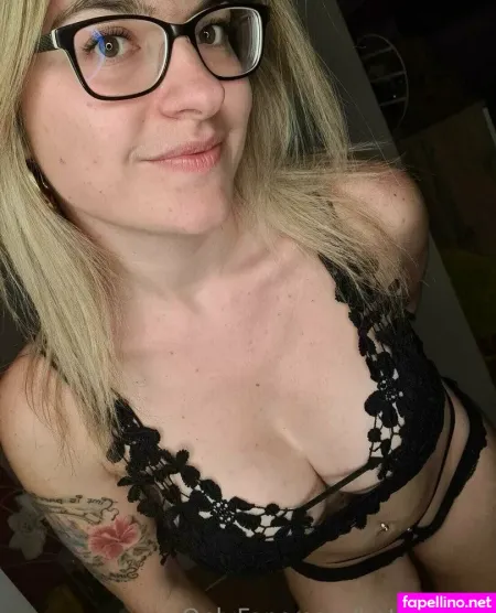 Hotchick92 OnlyFans Thumbnail #MA5ckQKpvT