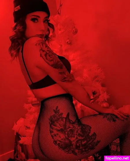 Hotdogflavouredwaterr OnlyFans Thumbnail #6C55mGez1A