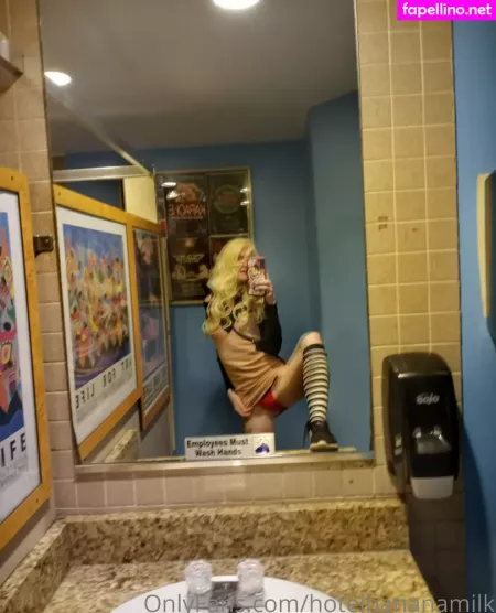 Hotelbananamilk OnlyFans Thumbnail #DV2ZPHhL7K