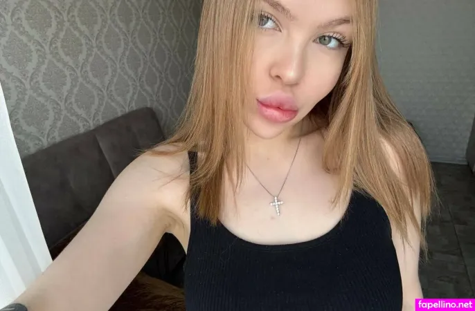 Hotevaastar OnlyFans Thumbnail #yMM0ARKs1k