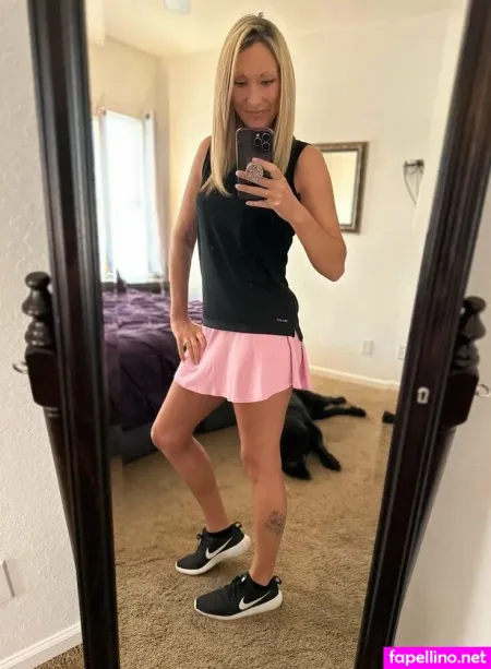 Hotgolferwife OnlyFans Thumbnail #R7I7EVGsyr