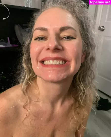 Hotlegsplaytime OnlyFans Thumbnail #Me59Pq5es1