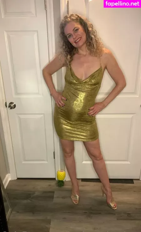 Hotlegsplaytime OnlyFans Thumbnail #afq8sDCyGb