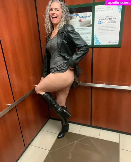 Hotlegsplaytime OnlyFans Thumbnail #tVxZStJjOC