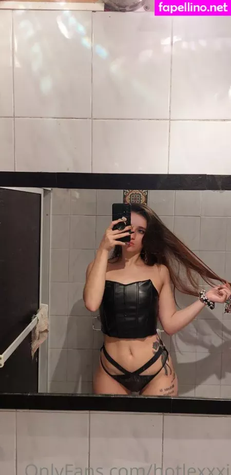 Hotlexxxi OnlyFans Thumbnail #EgDdz4DGqD