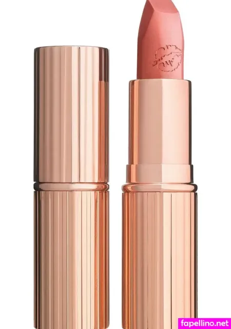 Hotlips OnlyFans Thumbnail #fgUzMYYvwr