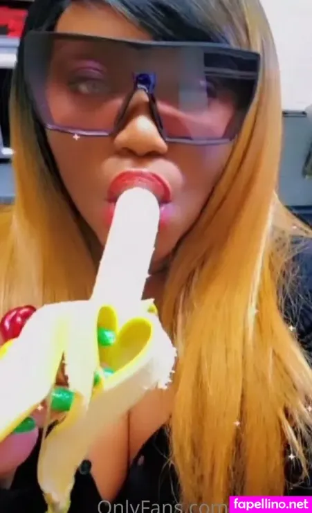 Hotlipss OnlyFans Thumbnail #DrKD4JNRO5