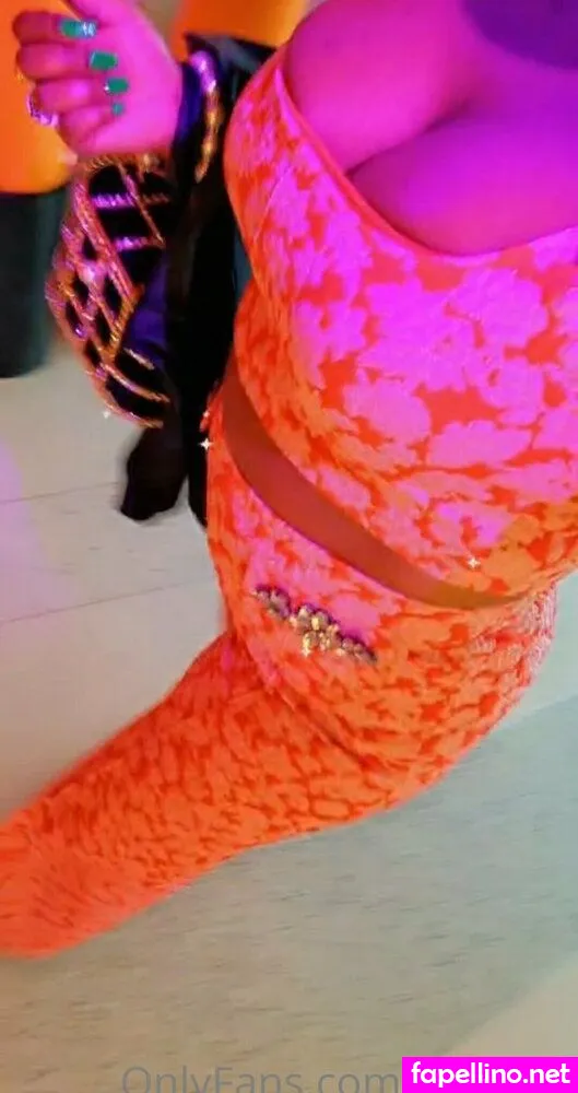 hotlips.by.solange, hotlipss Nude Leaked OnlyFans Photo #u5Kr2KL2Z7