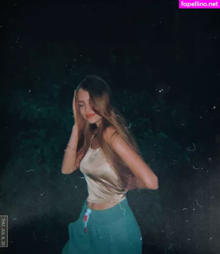 Hotliya OnlyFans Thumbnail #2wxyCtf2No